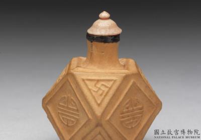 图片[2]-Molded gourd polyhedron snuff bottle with myriad longevity designs, 18th century, Qing dynasty-China Archive